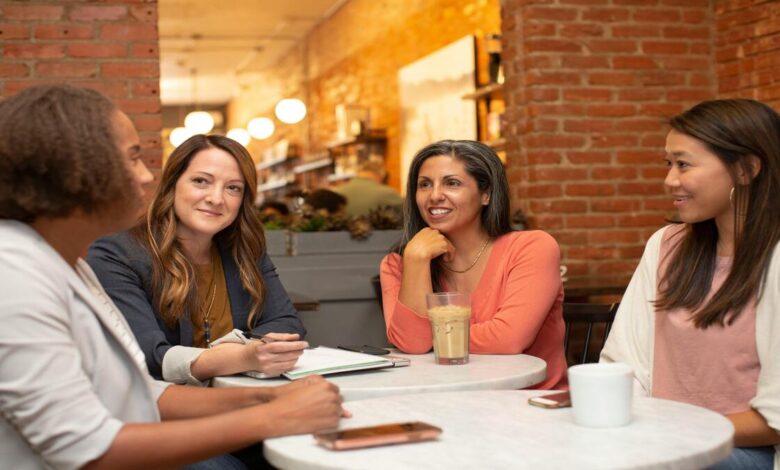 أهمية التواصل الاجتماعي