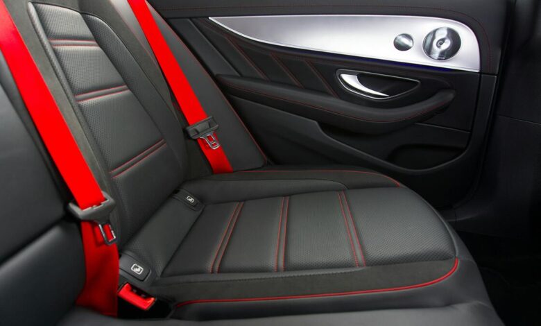 وسائل السلامة في السيارة