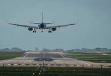 ما هي سرعة الطائرة